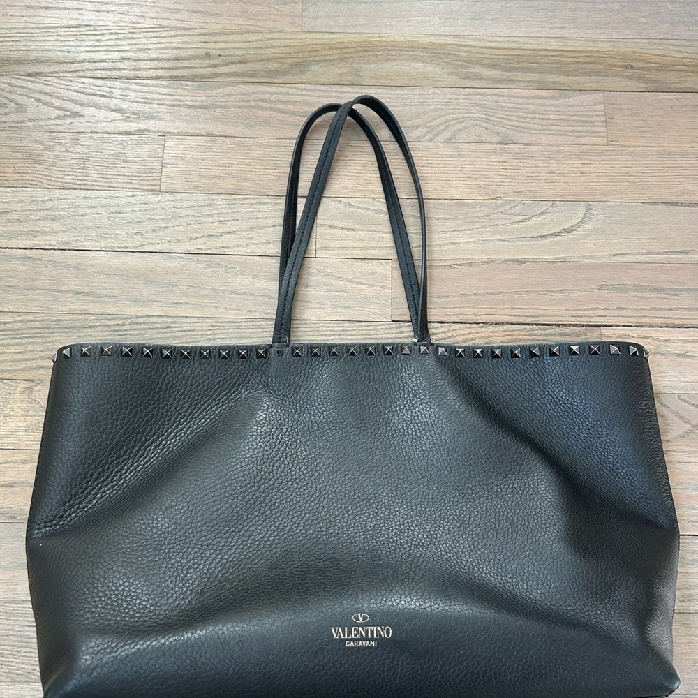 Valentino Garavani Black Leather Tote Bag
